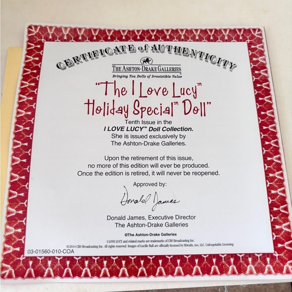 “I Love Lucy Holliday Special Doll” Ashton Drake Galleries. New in Box. Santa - Picture 4 of 4